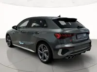 Usata Audi S3 Comfort 310 CV (228 kW) 2023 Grigio daytona perlato Berlina