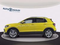 Nuova VW T-Cross Life 95 CV (69 kW) 2025 Grape yellow SUV