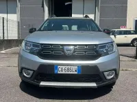 Usata Dacia Sandero Comfort 90 CV (66 kW) 2020 Argento Berlina