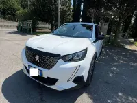 Usata Peugeot 2008 Allure 131 CV (96 kW) 2022 SUV