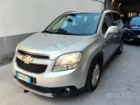 Usata Chevrolet Orlando 131 CV (96 kW) 2011 Grigio Monovolume