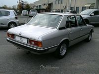 Usata BMW 518 90 CV (66 kW) 1981 Argento Berlina