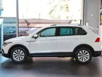 Begagnad VW Tiguan Life 150 HK (110 kW) 2022 Vit SUV