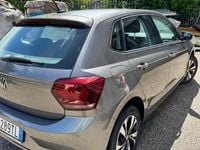 Usata VW Polo Comfortline 80 CV (58 kW) 2020 Grigio Berlina