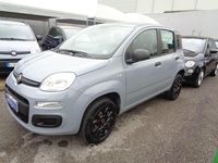 Usata Fiat Panda 84 CV (61 kW) 2019 Gray Berlina
