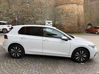 Usata VW Golf Active 116 CV (85 kW) 2022 Bianco Berlina