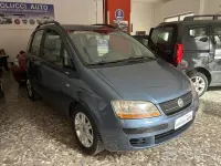 Usata Fiat Idea Emotion 101 CV (74 kW) 2005 Blu Monovolume