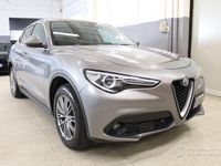 Usata Alfa Romeo Stelvio Executive 210 CV (154 kW) 2017 Grigio SUV