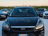 Usata Ford Focus 109 CV (80 kW) 2010 Nero Berlina