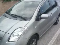 Usata Toyota Yaris 69 CV (50 kW) 2006 Grigio Berlina