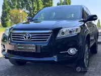 Second-hand Toyota RAV4 Style 150 CP (110 kW) 2012 Albastru SUV