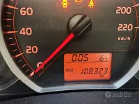 Second-hand Toyota Yaris 65 CP (47 kW) 2012 Hatchback