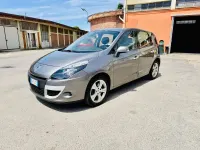 Usata Renault Scenic E-Tech Luxe 110 CV (80 kW) 2011 Monovolume