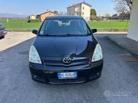 Usata Toyota Corolla Verso Sol 135 CV (99 kW) 2006 Nero Monovolume