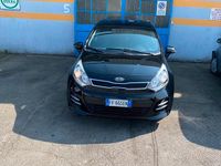 Usata Kia Rio 90 CV (66 kW) 2016 Nero Utilitaria