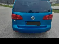 Usata VW Touran Trendline 105 CV (77 kW) 2011 Verde Monovolume