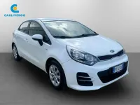 Usata Kia Rio 75 CV (55 kW) 2016 Bianco Utilitaria