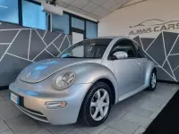 Usata VW New Beetle 75 CV (55 kW) 2005 Argento Utilitaria