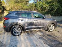 Usata Hyundai Tucson Xpossible 141 CV (103 kW) 2017 Grigio SUV