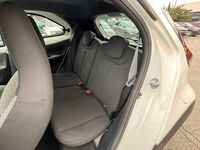 Usata Toyota Aygo X Active 72 CV (52 kW) 2025 Bianco SUV