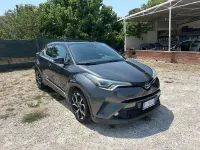 Usata Toyota C-HR Lounge 98 CV (72 kW) 2017 Grigio SUV