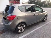 Usata Opel Meriva Cosmo 120 CV (88 kW) 2015 Argento Monovolume