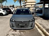 Usata Peugeot 208 Allure 101 CV (74 kW) 2025 Grigio Utilitaria