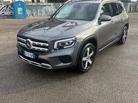 Usata Mercedes GLB180 115 CV (84 kW) 2021 Grigio SUV