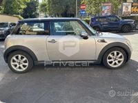 Usata Mini Cooper D 109 CV (80 kW) 2009 Grigio Utilitaria