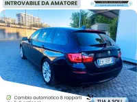 Usata BMW 530 Comfort Edition 258 CV (189 kW) 2011 Blu Station wagon