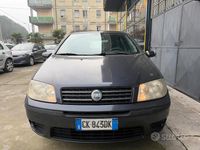 Usata Fiat Punto Dynamic 60 CV (44 kW) 2003 Grigio Utilitaria