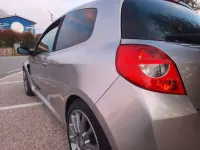 Käytetty Renault Clio II R.S. 197 HP (144 kW) 2006 Sedan