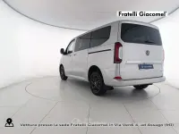 Usata VW Caravelle Life 150 CV (110 kW) 2025 Gray Furgone