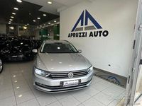 Usata VW Passat Business 120 CV (88 kW) 2019 Grigio Station wagon