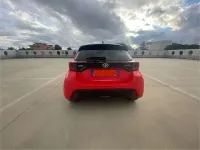 Usata Toyota Yaris Hybrid 92 CV (67 kW) 2021 Rosso Berlina