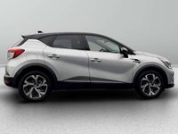 Usata Renault Captur RS Line 159 CV (116 kW) 2022 Grigio chiaro SUV
