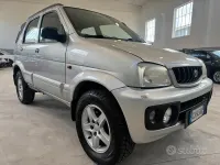 Usata Daihatsu Terios 86 CV (63 kW) 2003 Grigio SUV