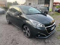 Usata Peugeot 208 GT-line 120 CV (88 kW) 2015 Grigio Utilitaria