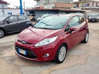 Usata Ford Fiesta Titanium 68 CV (50 kW) 2009 Rosso Utilitaria