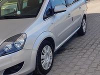 Usata Opel Zafira 2011 Grigio Monovolume