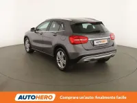 Usata Mercedes GLA200 Premium 136 CV (100 kW) 2017 Grigio SUV