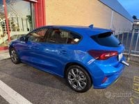 Usata Ford Focus ST-Line 125 CV (91 kW) 2022 Blu/azzurro Berlina