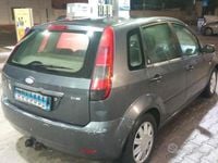 Usata Ford Fiesta 73 CV (53 kW) 2005 Utilitaria