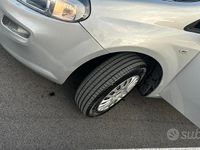 Usata Fiat Punto Street 77 CV (56 kW) 2018 Grigio Utilitaria