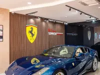 Usata Ferrari 812 799 CV (587 kW) 2018 Blu abu dhabi 526 Coupé