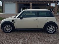 Usata Mini One D Seven 88 CV (64 kW) 2006 Bianco Utilitaria