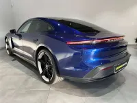Usata Porsche Taycan 139 kW (190 CV) 2021 Blu Berlina