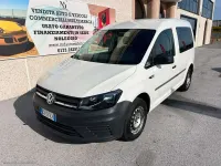 Usata VW Caddy 102 CV (75 kW) 2020 Bianco Monovolume
