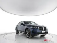 Usata BMW X4 Comfort Edition 190 CV (139 kW) 2022 Blu SUV