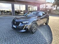 Usata Peugeot 2008 Active 101 CV (74 kW) 2022 Grigio platinum SUV